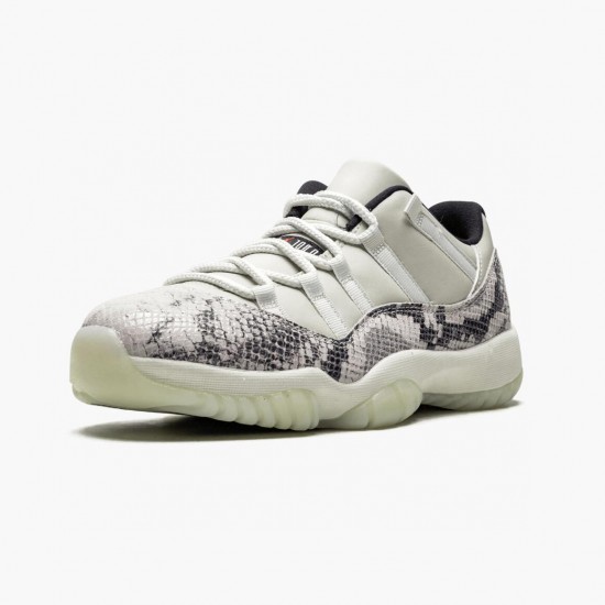 Nike Air Jordan 11 Retro Low Snake Light Bone Dam/Herr CD6846-002 Skor