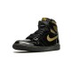 Jordan Skor Jordans 1 High Black Metallic Gold Svart 555088 032