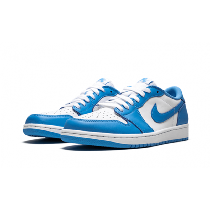 Jordan Skor Jordans 1 Low UNC UNIVERSITY BLUE blå AO9944 441