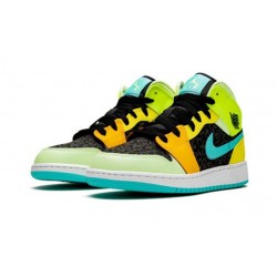 Jordan Skor Jordans 1 Mid GS Aurora Green Optic-Yel Green grön BQ6931 037