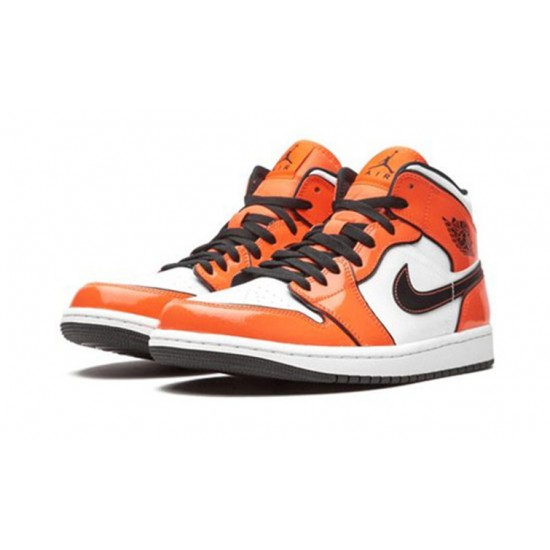 Jordan Skor Jordans 1 Mid SE “Turf Orange” TURF ORANGE DD6834 802